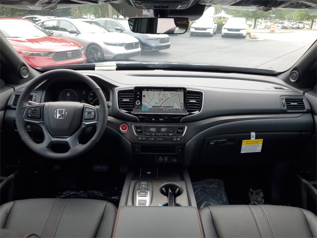 Vehicle image 14 of 35