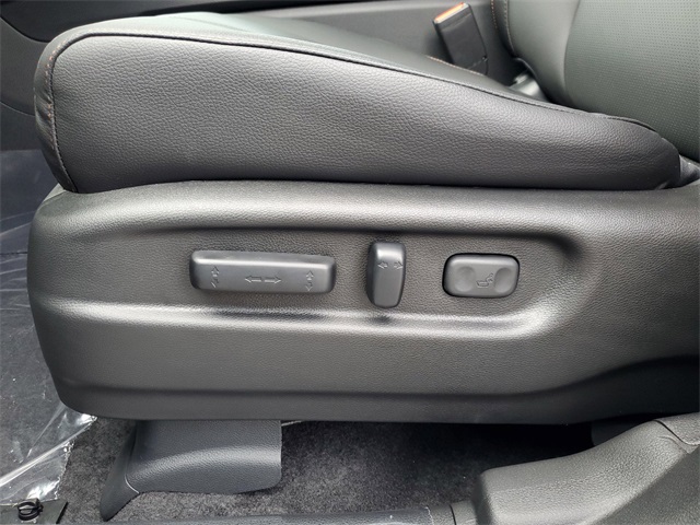 Vehicle image 35 of 35