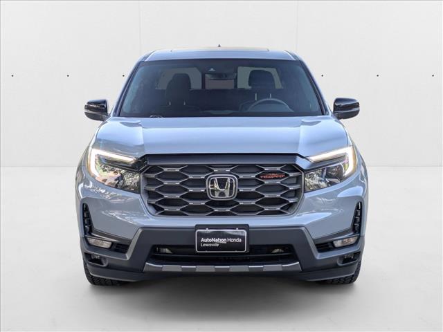 Vehicle image 4 of 17