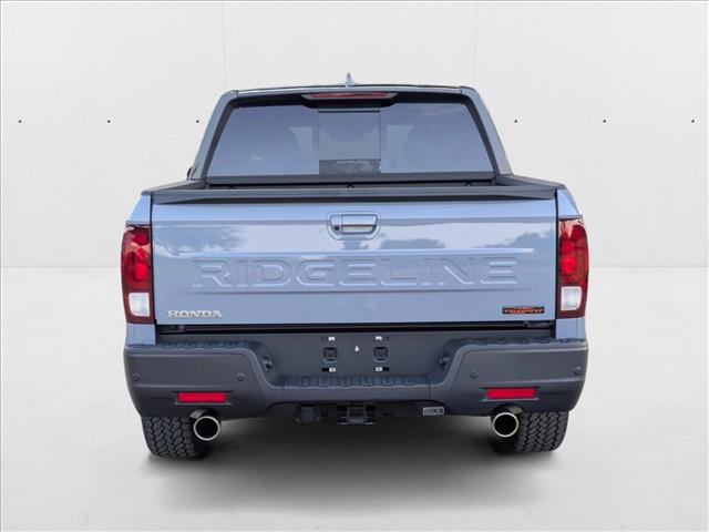 Vehicle image 3 of 17