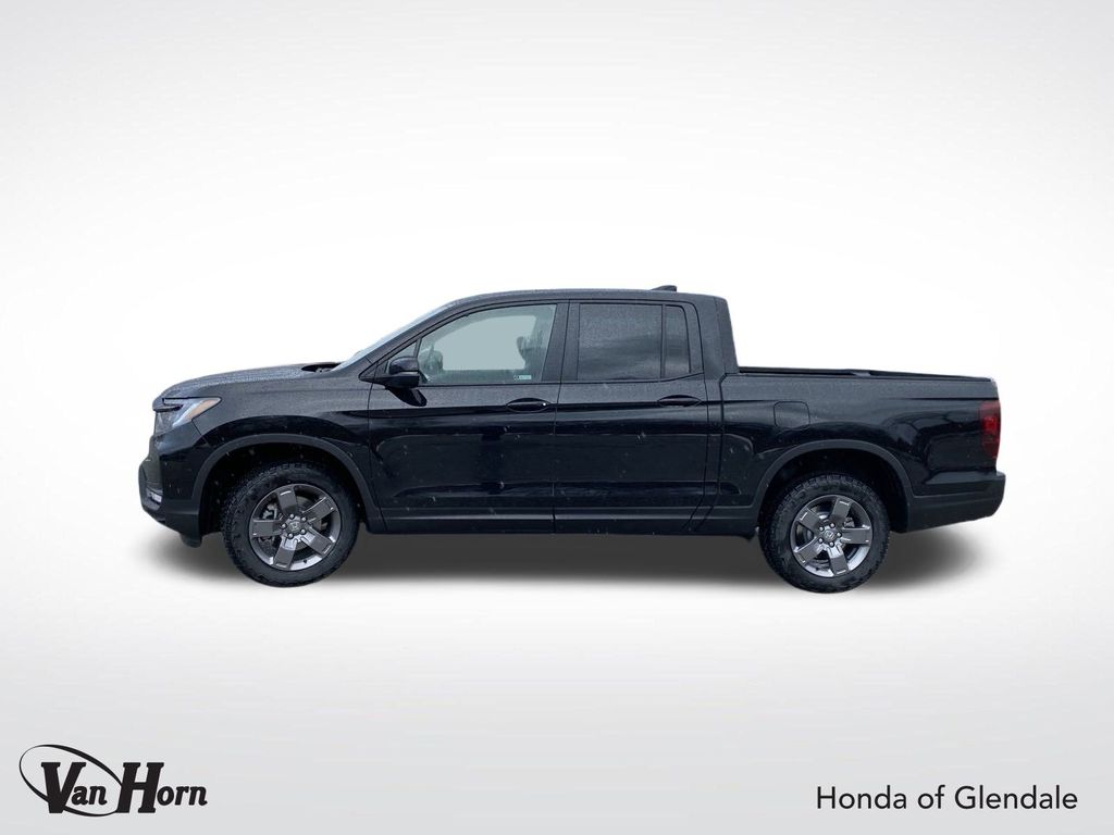 Vehicle image 7 of 43