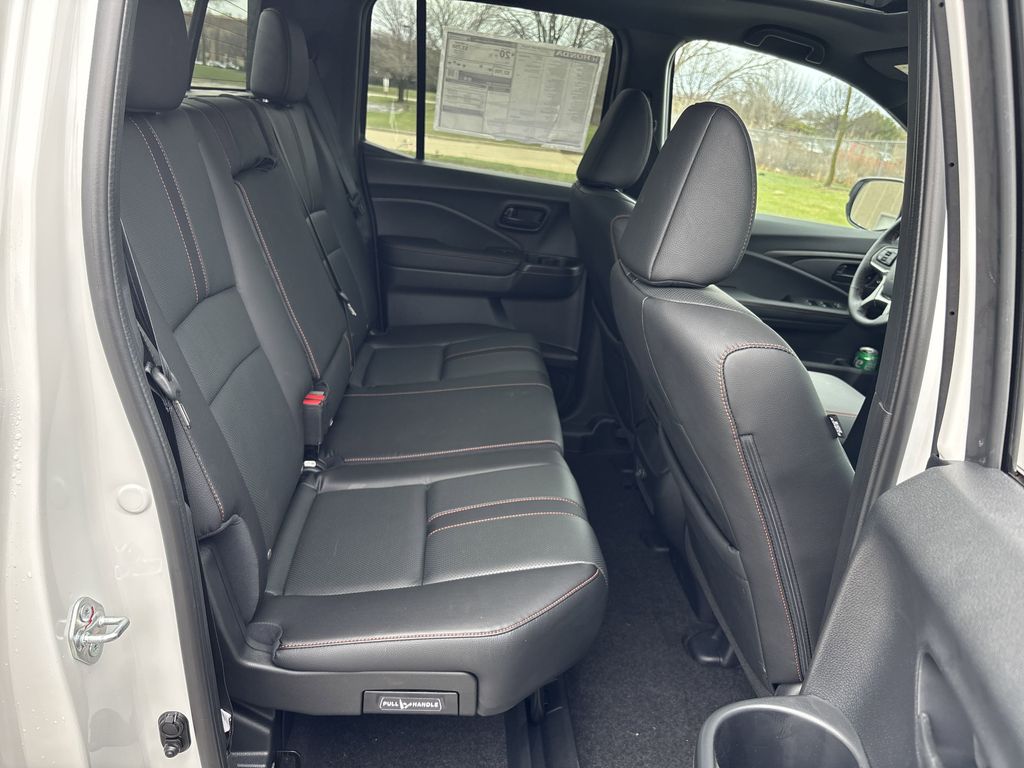 Vehicle image 55 of 62