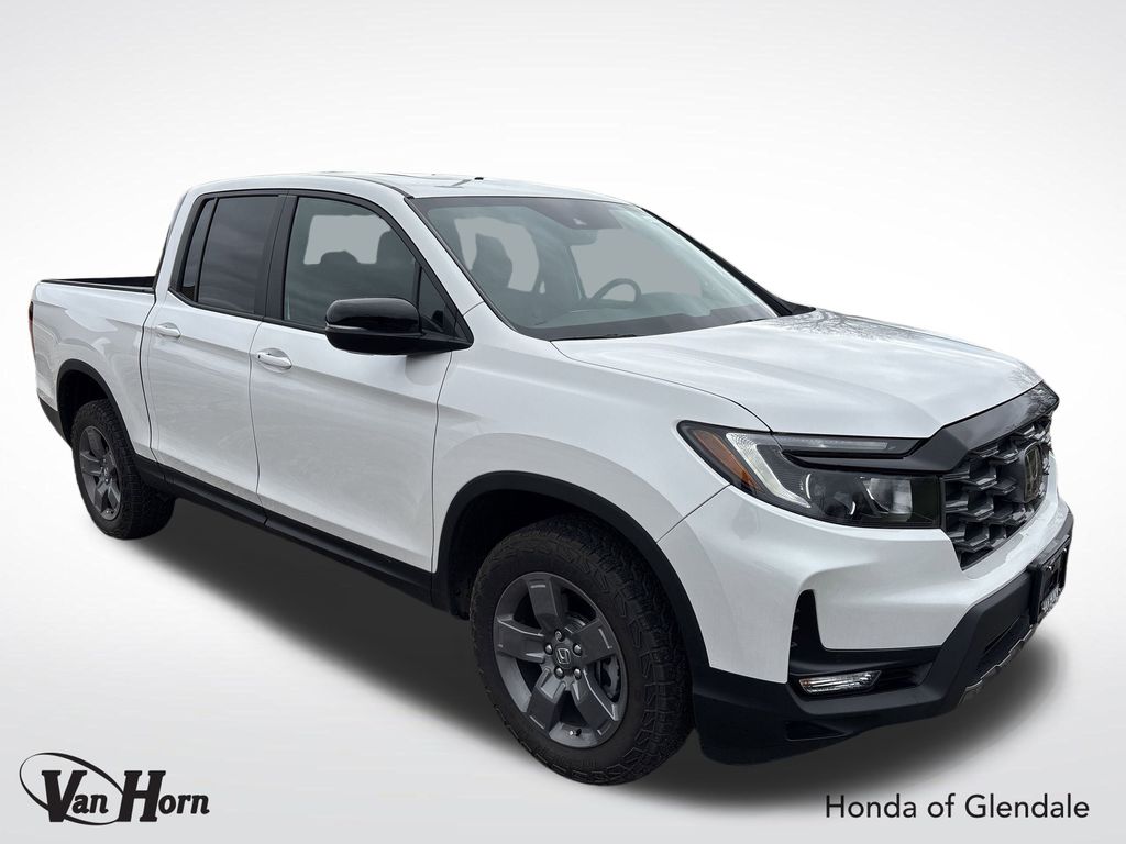 Vehicle image 4 of 62