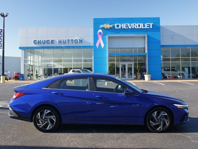 2024 Hyundai Elantra Limited Image 5 of 28