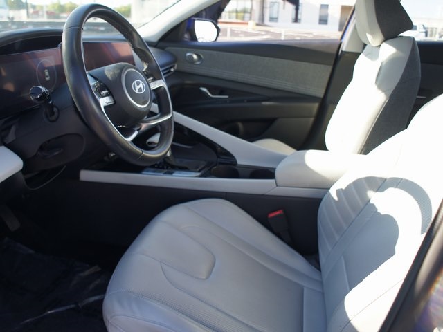 2024 Hyundai Elantra Limited Image 15 of 28
