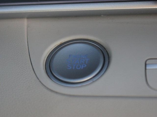 2024 Hyundai Elantra Limited Image 27 of 28