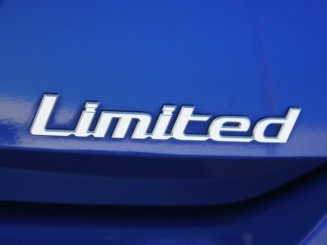 2024 Hyundai Elantra Limited Image 18 of 28