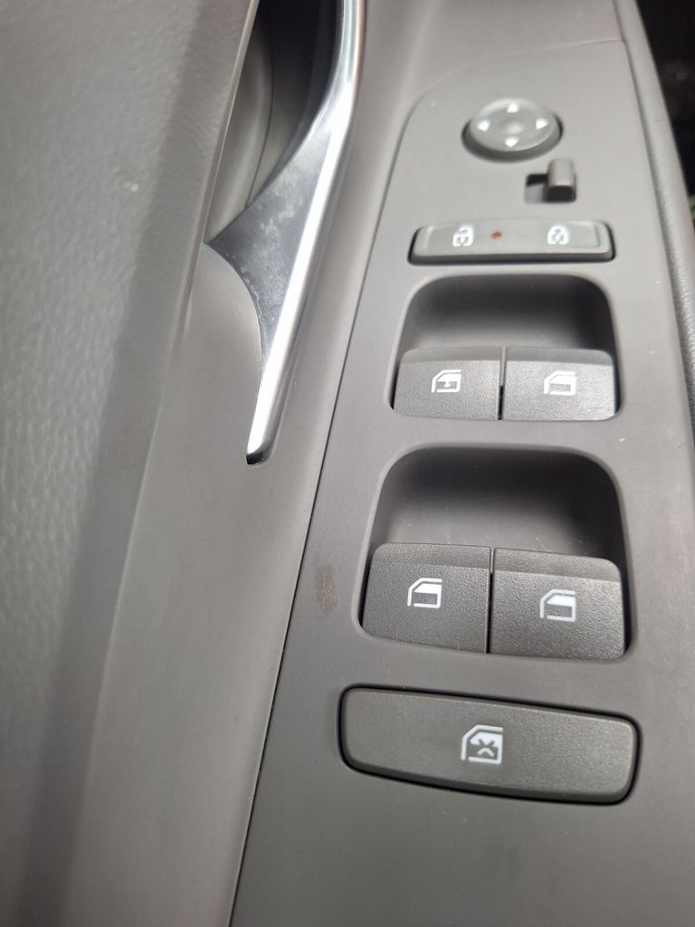 2024 Hyundai Elantra SE Image 30 of 31