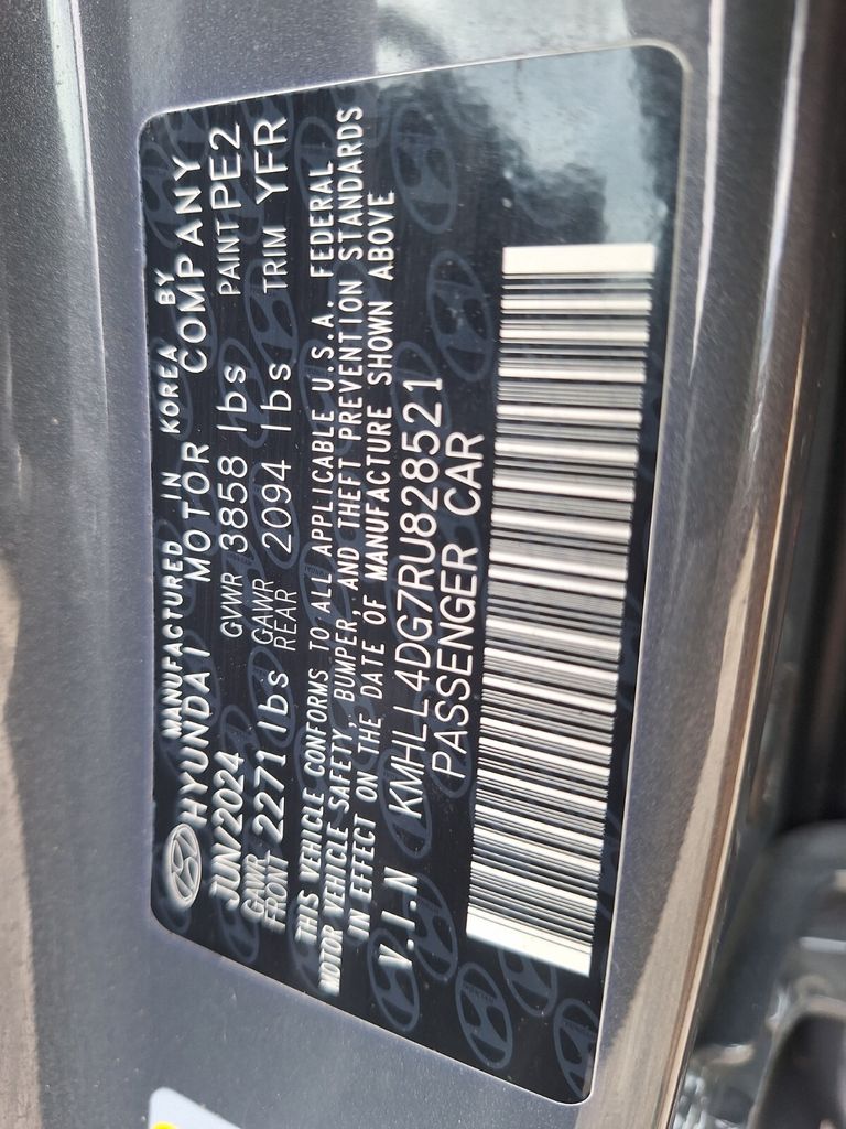 2024 Hyundai Elantra SE Image 29 of 31