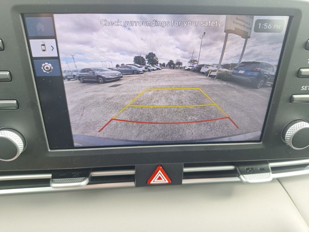 2024 Hyundai Elantra SE Image 23 of 31