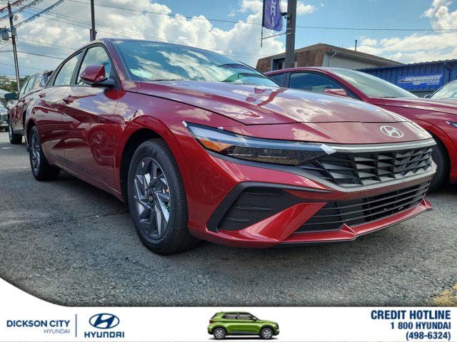 2024 Hyundai Elantra SEL Image 3 of 6