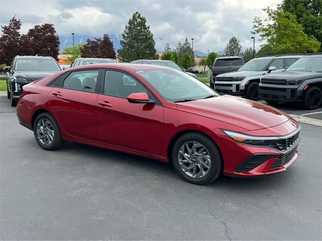 Vehicle image 6 of 52