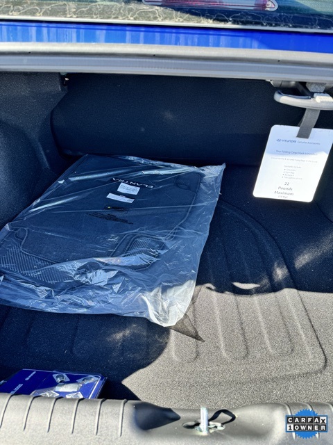 Vehicle image 10 of 30