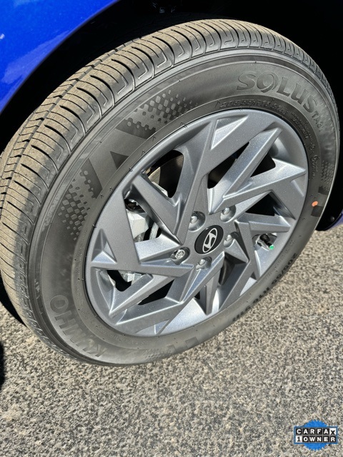 Vehicle image 9 of 30