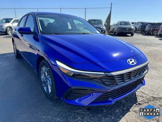 Vehicle image 3 of 30