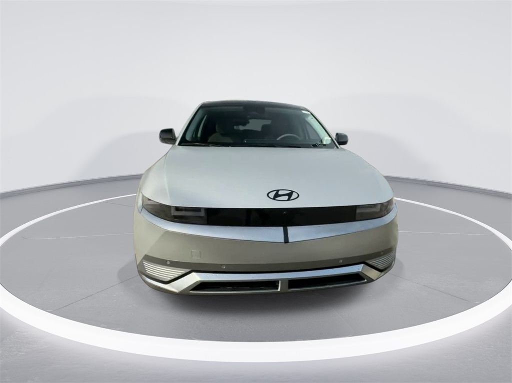 Vehicle image 3 of 30