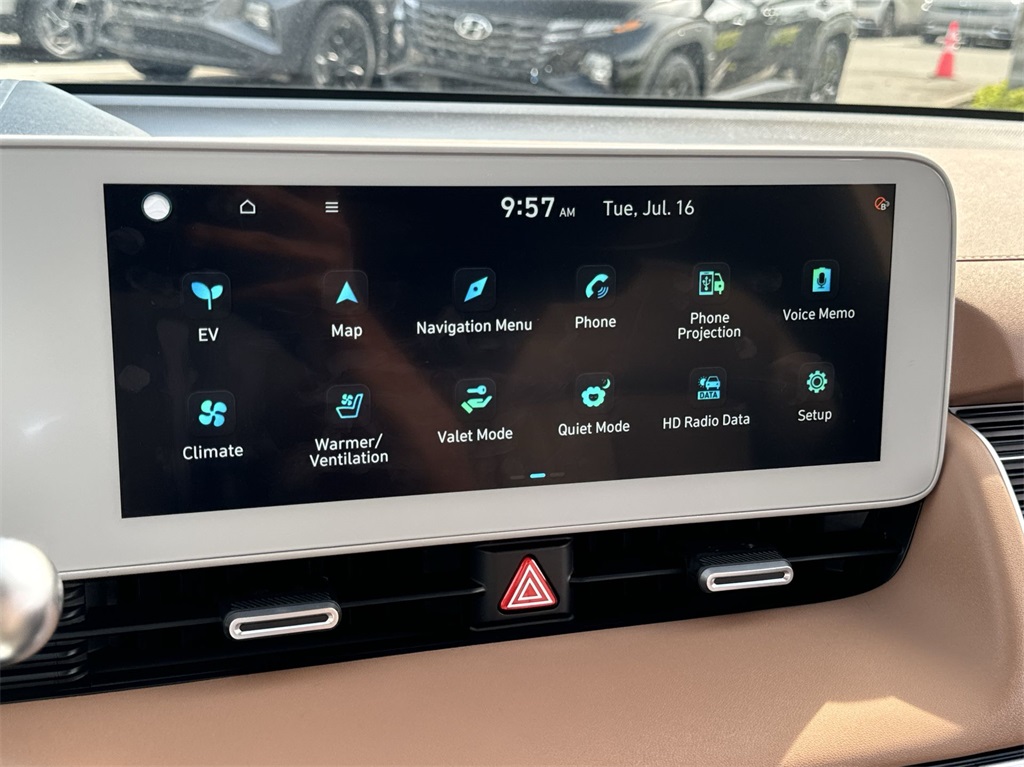Vehicle image 20 of 30