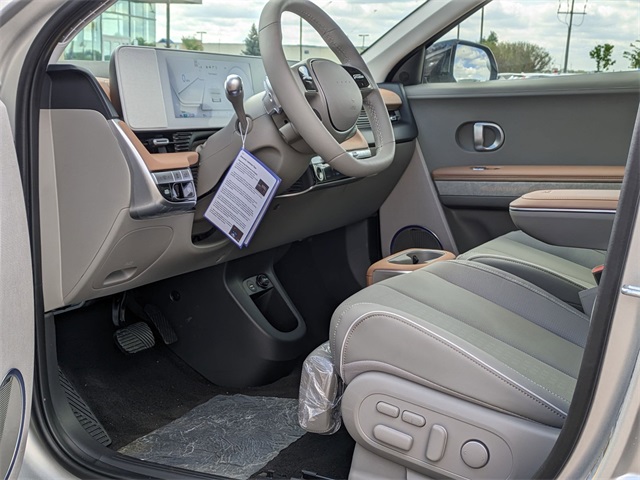 2024 Hyundai IONIQ 5 Disney100 Platinum Edition Dual Motor Image 19 of 27