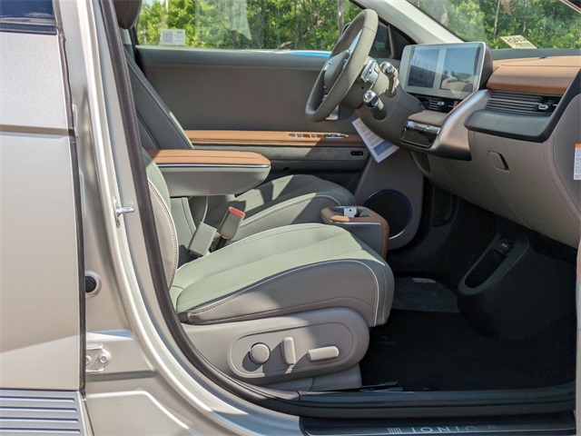 2024 Hyundai IONIQ 5 Disney100 Platinum Edition Dual Motor Image 13 of 27