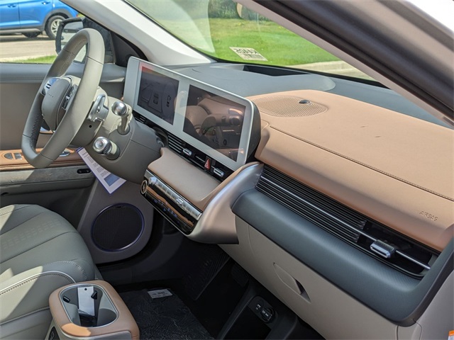 2024 Hyundai IONIQ 5 Disney100 Platinum Edition Dual Motor Image 17 of 27