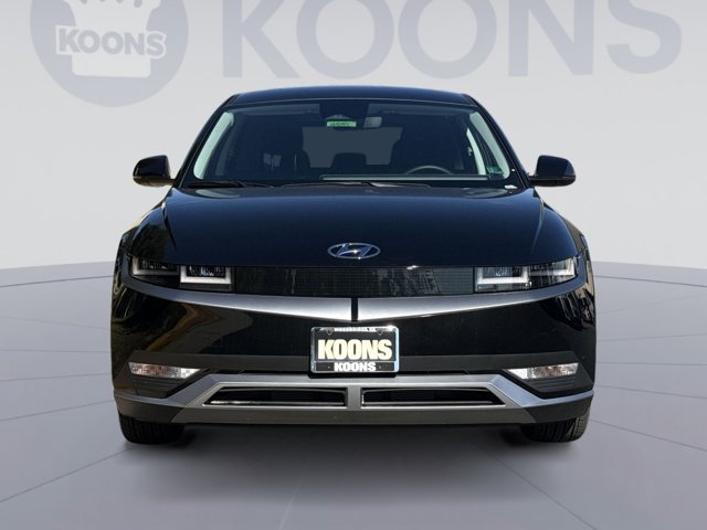 2024 Hyundai IONIQ 5 SE Image 2 of 24