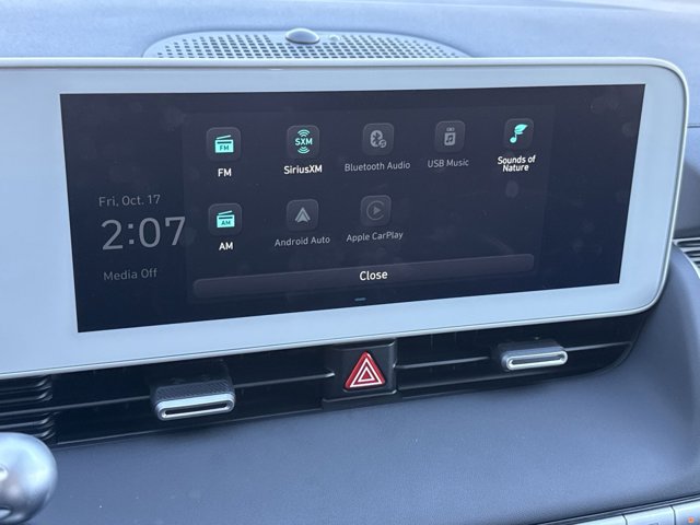 2024 Hyundai IONIQ 5 SE Image 18 of 24