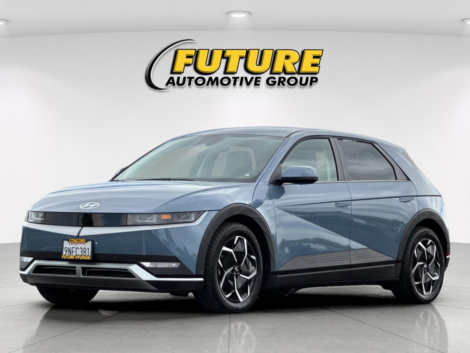 2024 Hyundai IONIQ 5 SEL Image 1 of 27