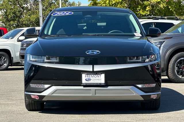 2024 Hyundai IONIQ 5 SEL Image 3 of 36