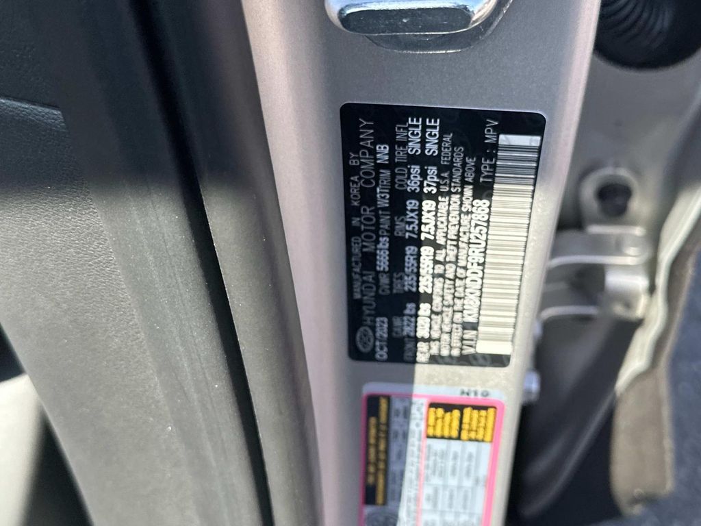 2024 Hyundai IONIQ 5 SEL Image 16 of 23