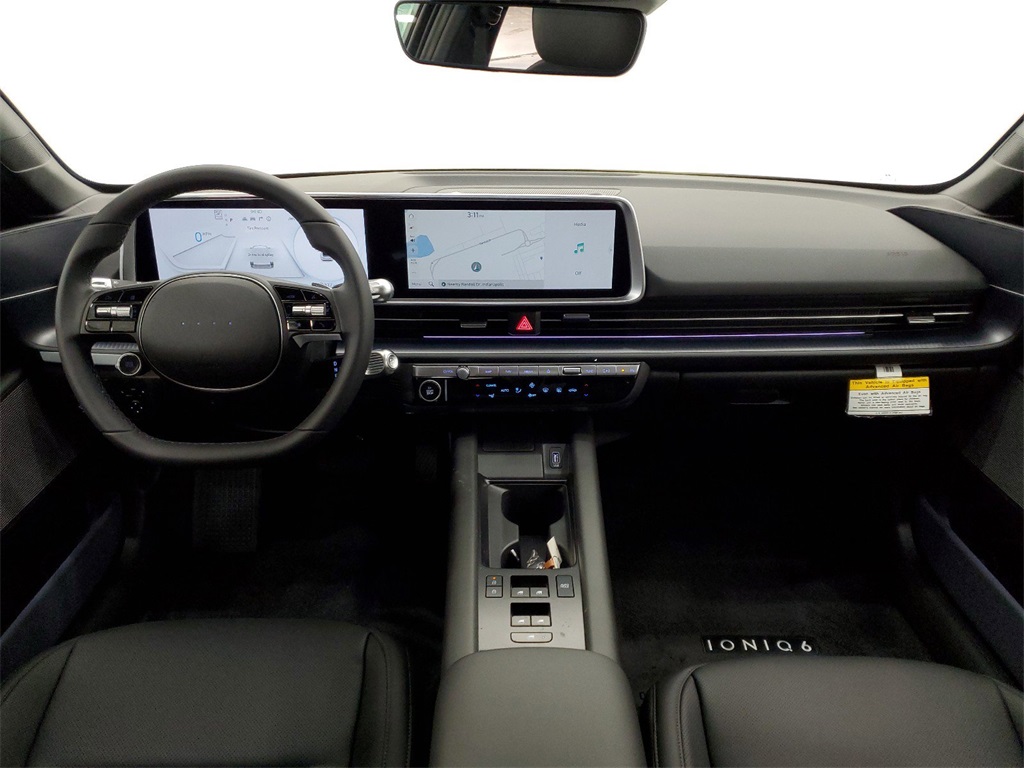 Vehicle image 9 of 30