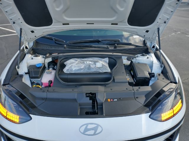 Vehicle image 5 of 17