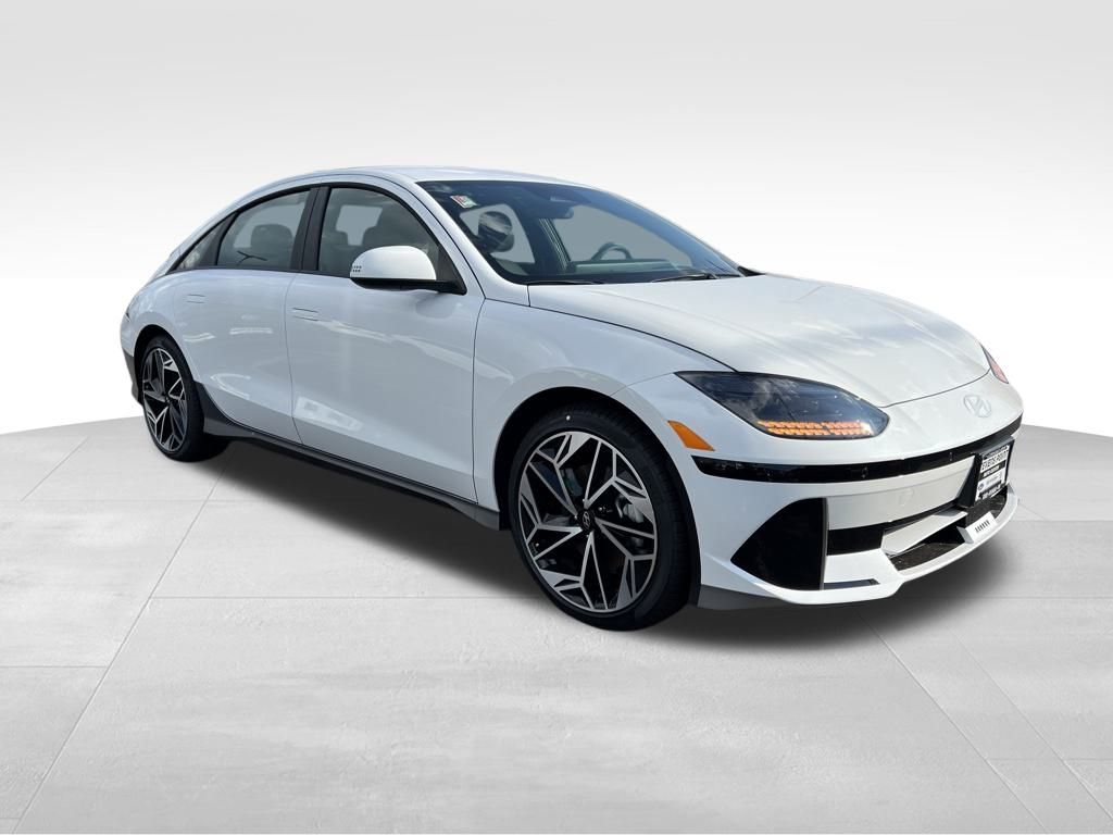 2024 Hyundai IONIQ 6 SEL Image 6 of 46