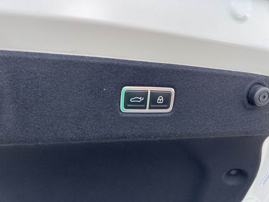 2024 Hyundai IONIQ 6 SEL Image 44 of 46