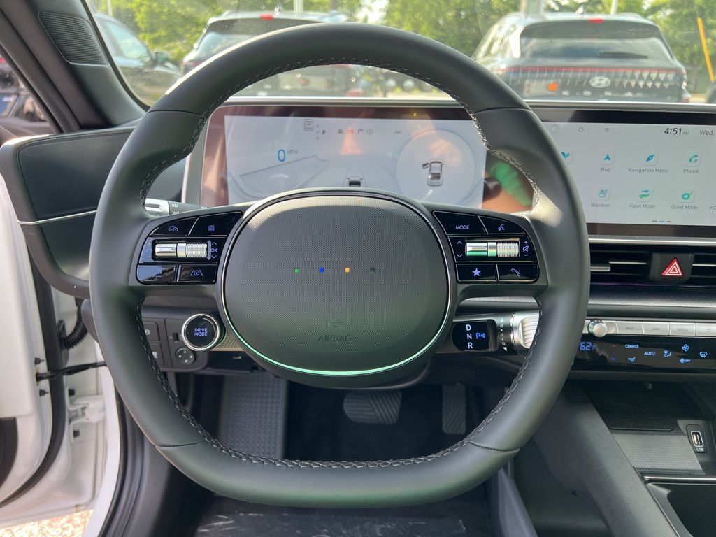 2024 Hyundai IONIQ 6 SEL Image 41 of 46