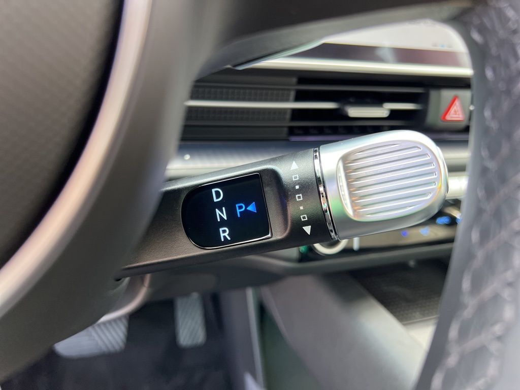 2024 Hyundai IONIQ 6 SEL Image 43 of 46