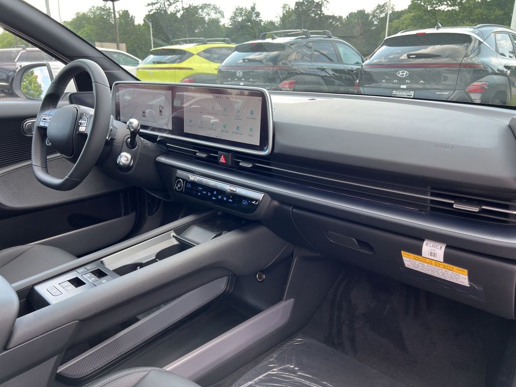 2024 Hyundai IONIQ 6 SEL Image 22 of 46