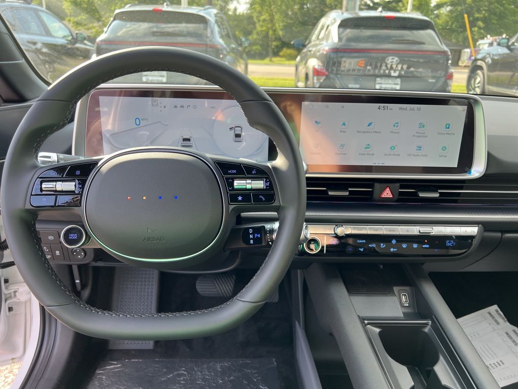 2024 Hyundai IONIQ 6 SEL Image 27 of 46