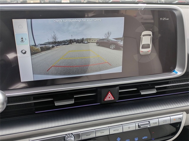 2024 Hyundai IONIQ 6 SEL Image 18 of 27