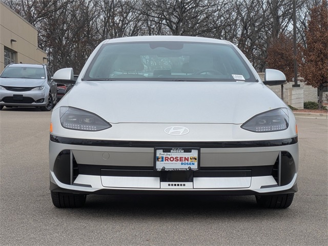 2024 Hyundai IONIQ 6 SEL Image 2 of 27