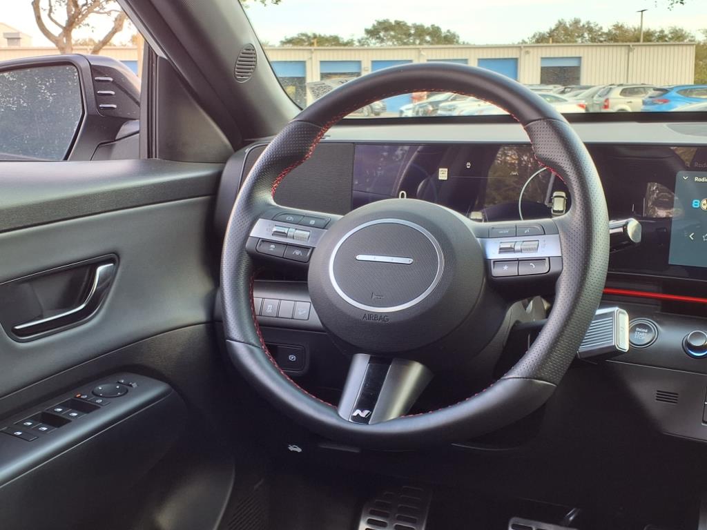Vehicle image 17 of 36