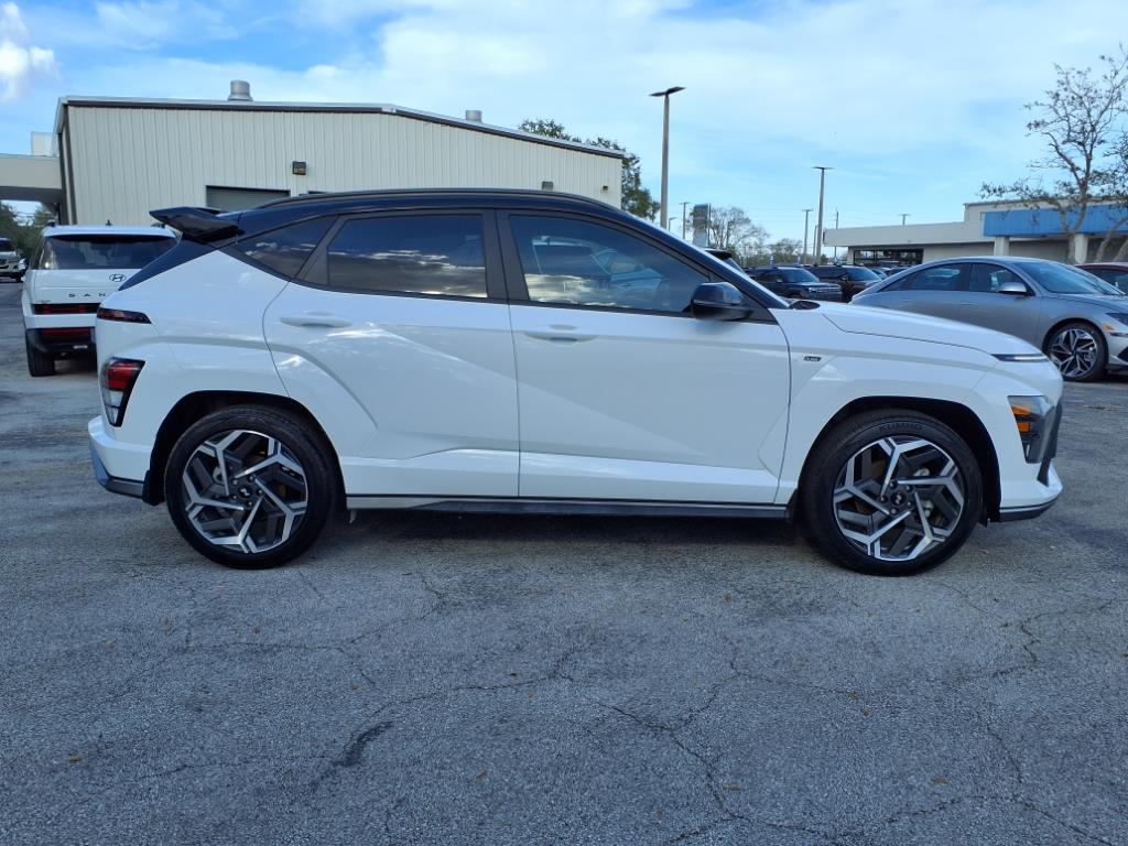 Vehicle image 4 of 36