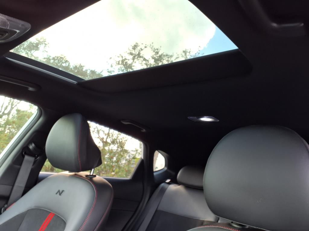 Vehicle image 15 of 36