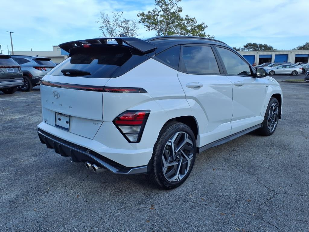 Vehicle image 5 of 36