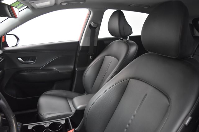 Vehicle image 10 of 20