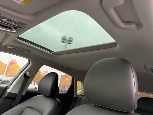 2024 Hyundai Kona Limited Image 14 of 26