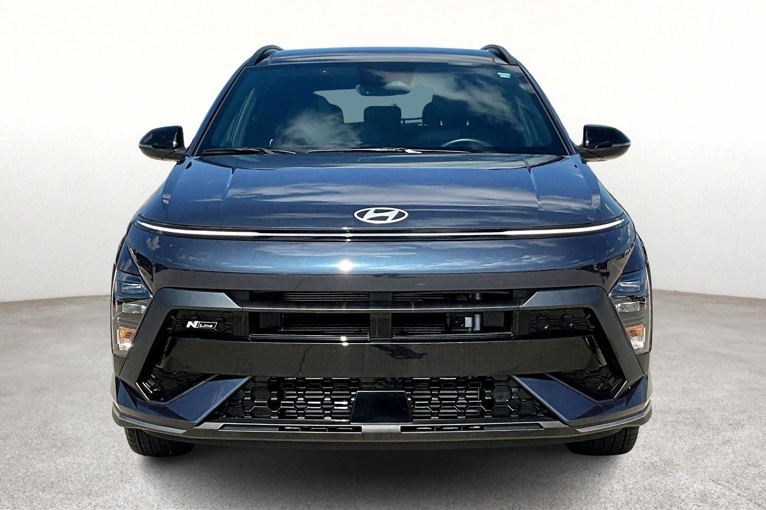 Vehicle image 2 of 39