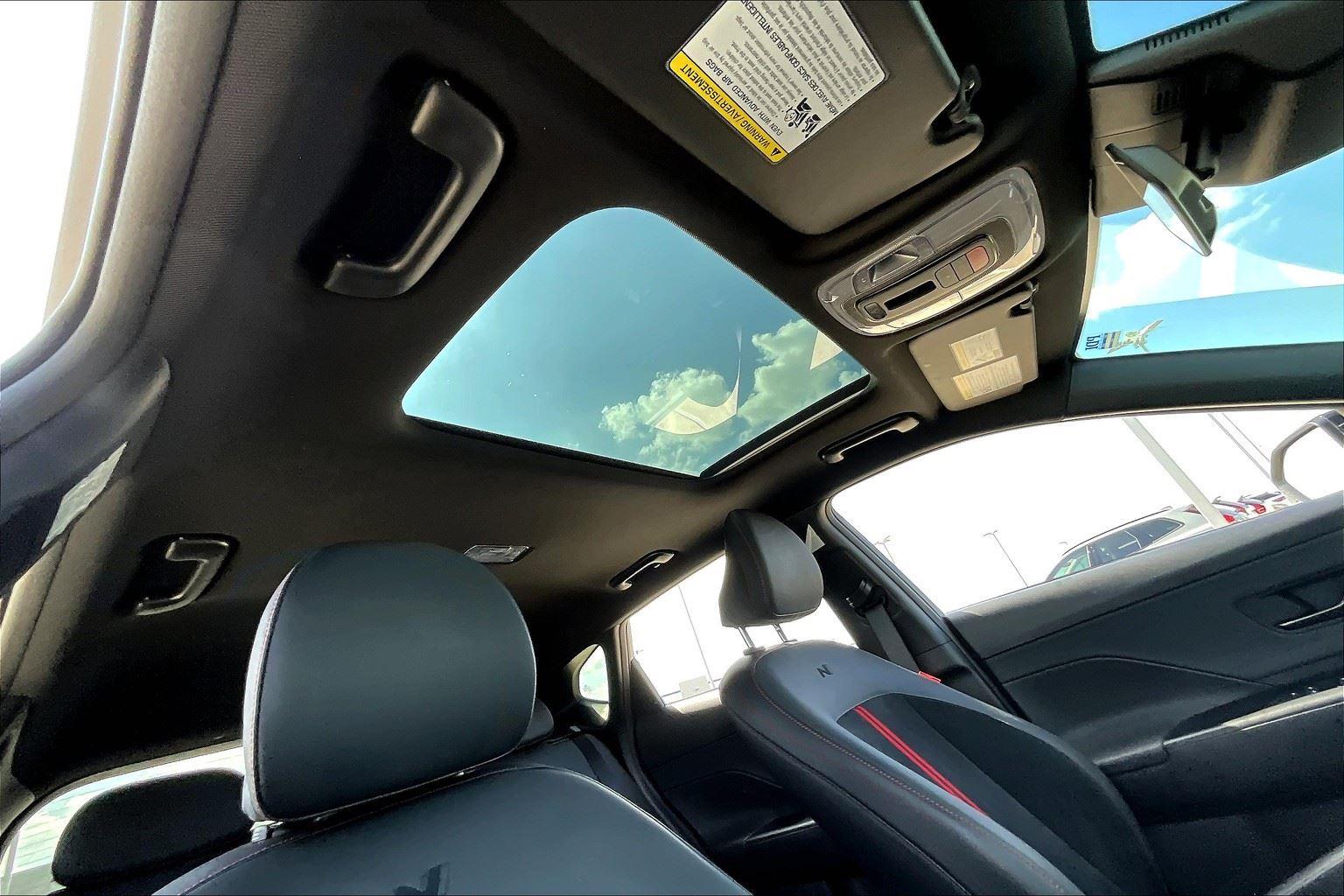 Vehicle image 26 of 39