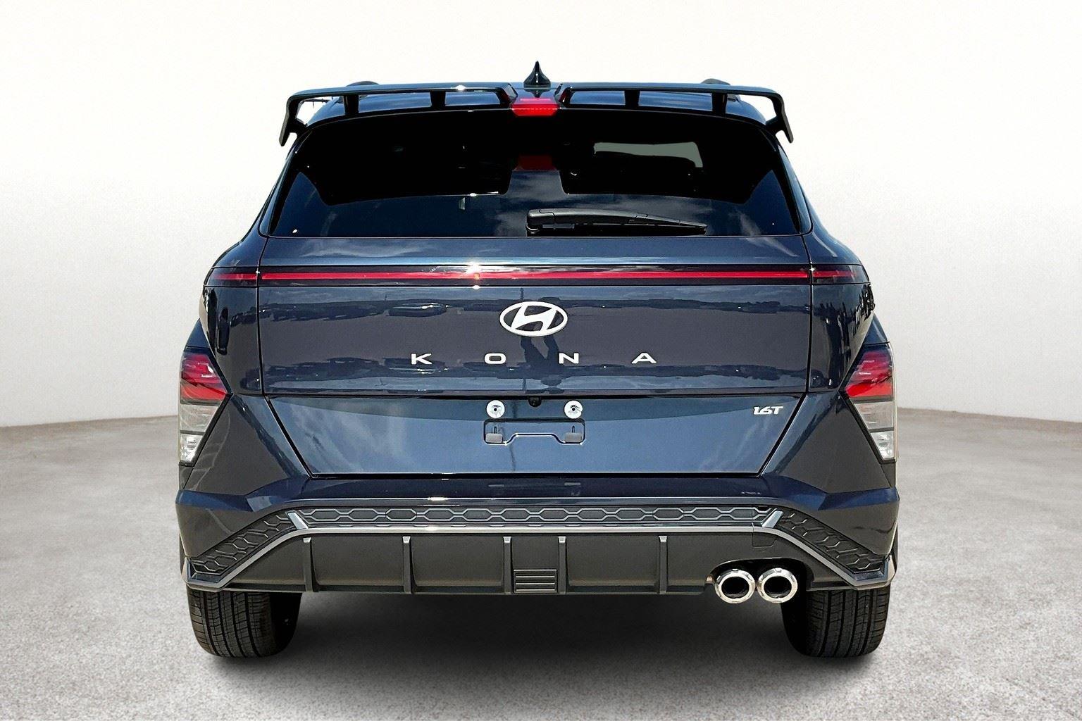 Vehicle image 5 of 39