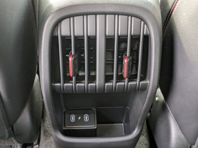 Vehicle image 16 of 36