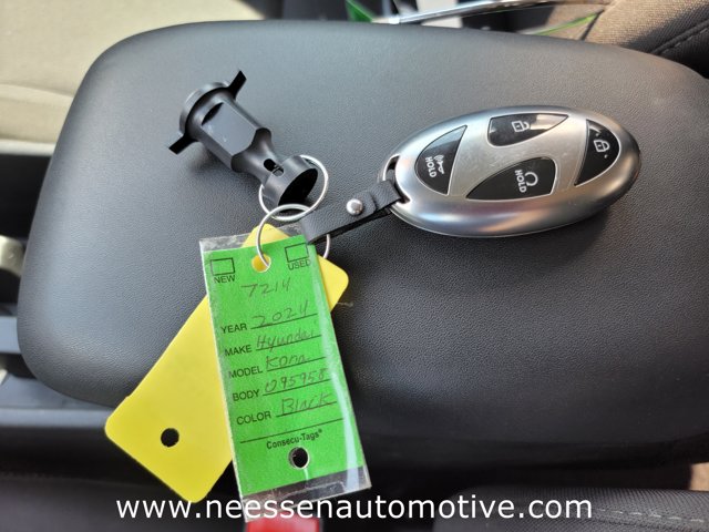 2024 Hyundai Kona SEL Image 23 of 34